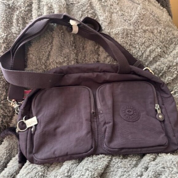 Kipling Defea Bag in Ultimate Plum - New, with tags - Picture 1 of 3